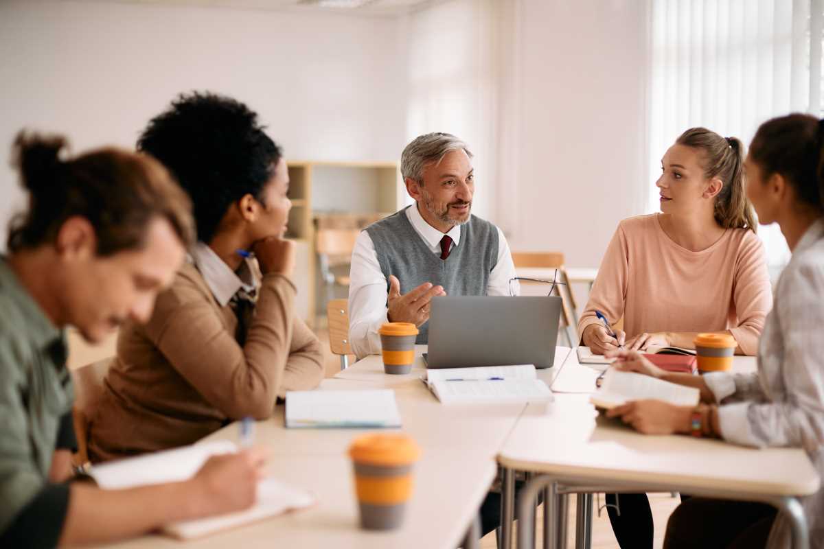 How Joining a Study Group Can Boost Your Grades